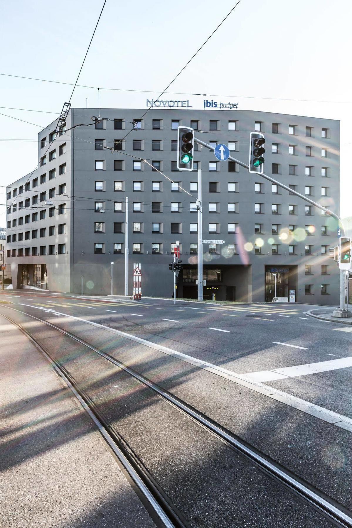 Ibis Budget Basel City Экстерьер фото