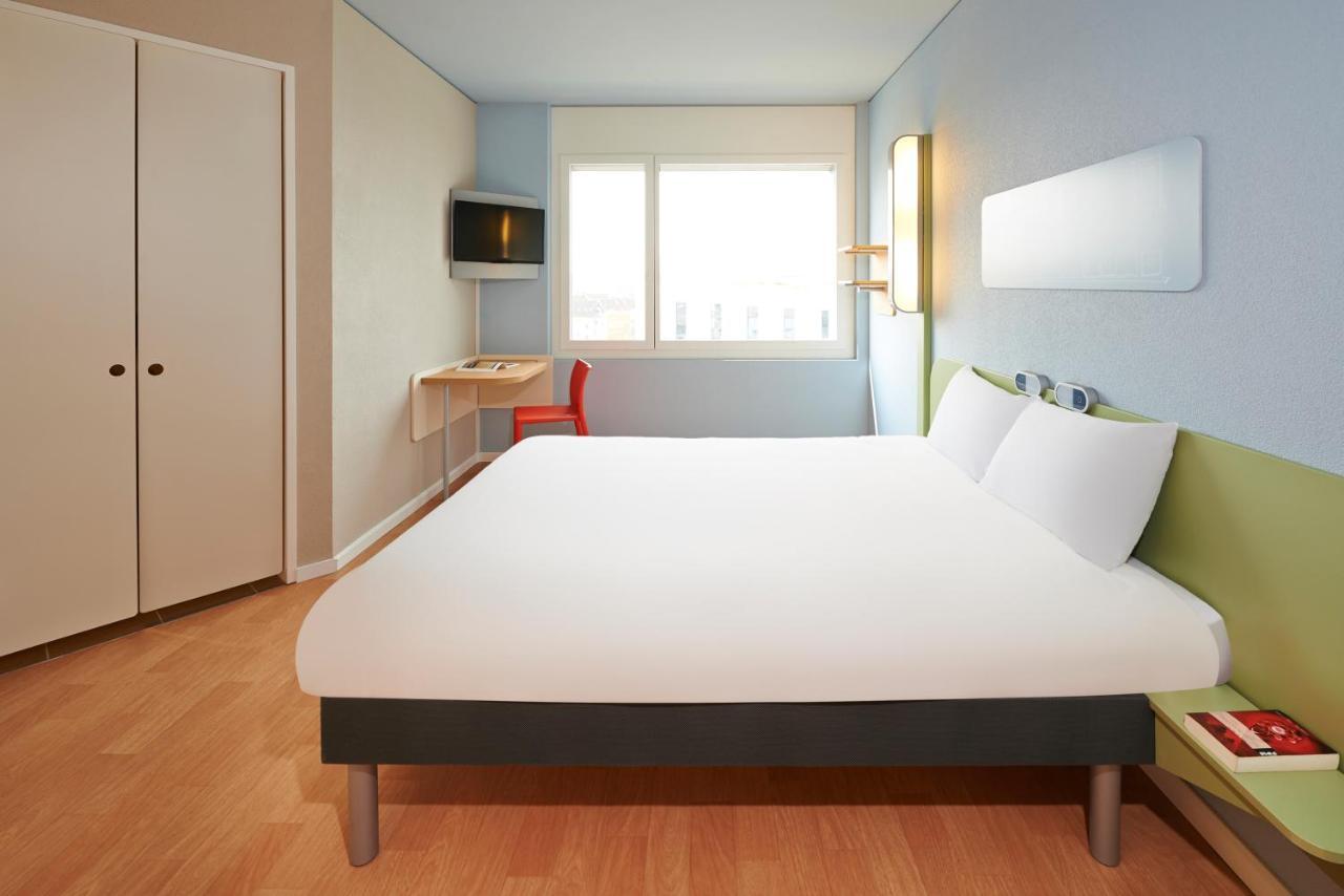 Ibis Budget Basel City Экстерьер фото